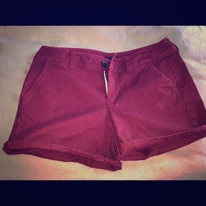 American eagle burgundy crew short